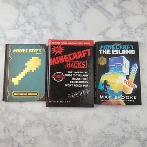 Minecraft Books Lot of 3 Really nice preowned‎ condition Hardback